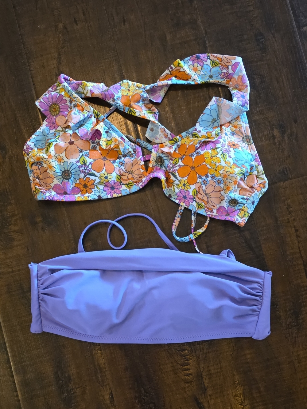 Medium Swim Tops